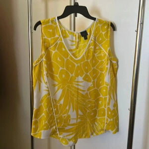 Worthington Pineapple‎ Print Sleeveless Tank